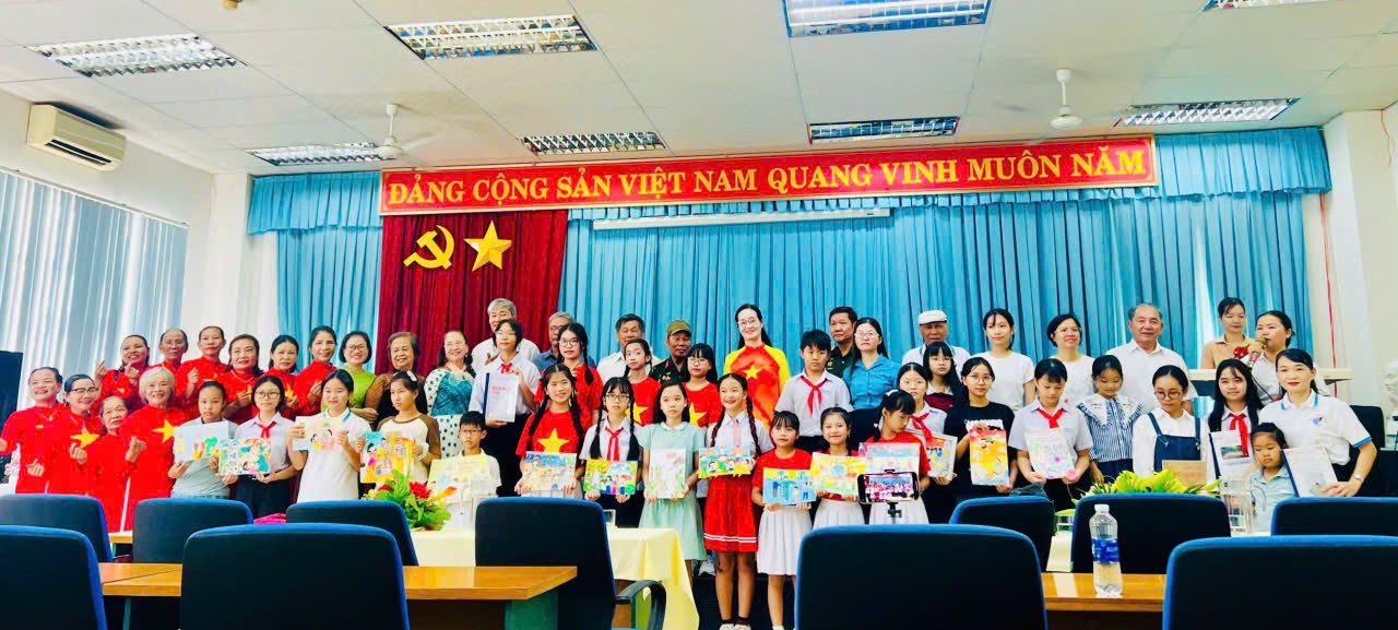 Viết tiếp câu chuyện hòa bình