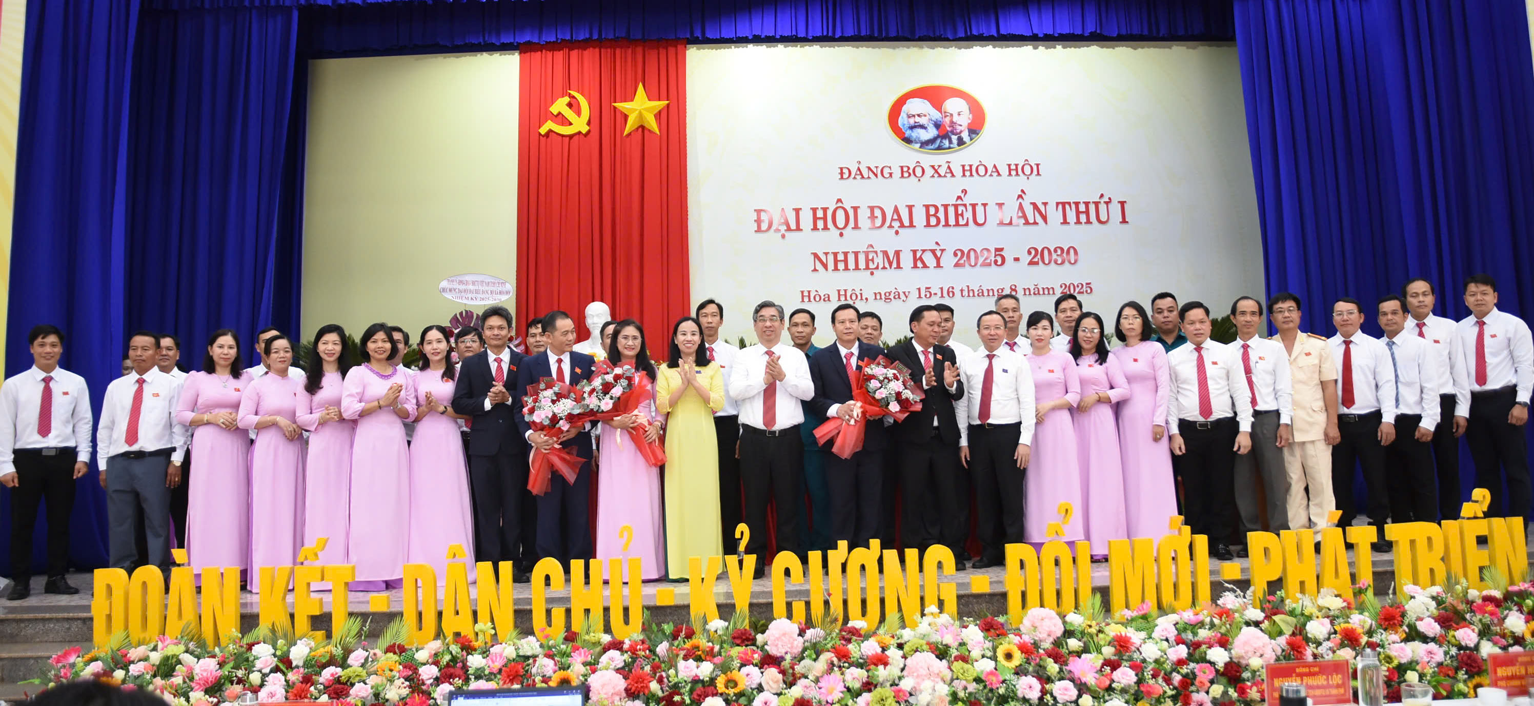 Quyết tâm xây dựng Hòa Hội thành xã nông thôn mới nâng cao