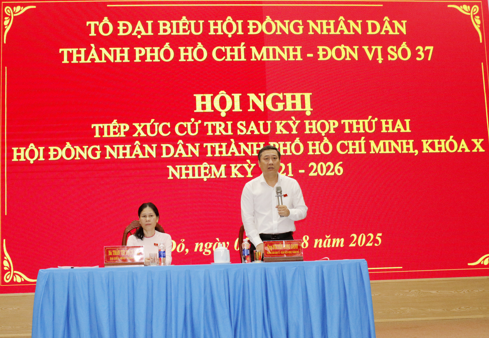 Tổ đại biểu số 37, HĐND TPHCM, khóa X, nhiệm kỳ 2021-2026 TXCT tại xã Đất Đỏ sáng 5-8.